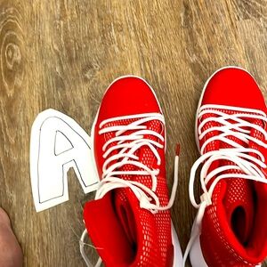 Under armour size 12.5, red and white, worn once